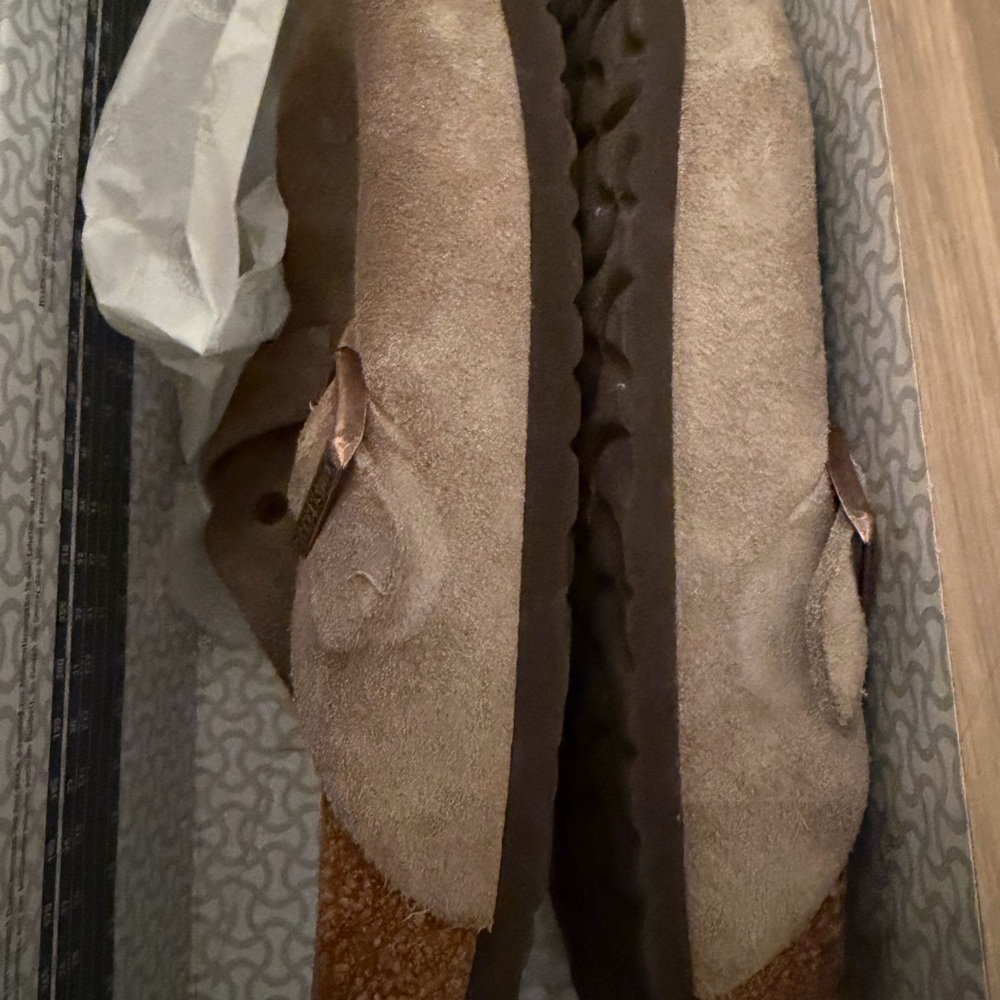 Birkenstock Women Taupe - Picture 2 of 5